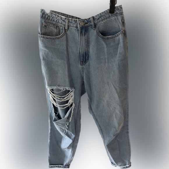 Missguided Riot High Rose Mom Ripped Mom Jeans 👖 - Picture 1 of 2